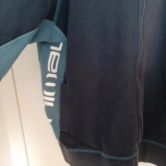 Animal Large Two Tone Blue Casual Jacket. - Picture 3 of 11